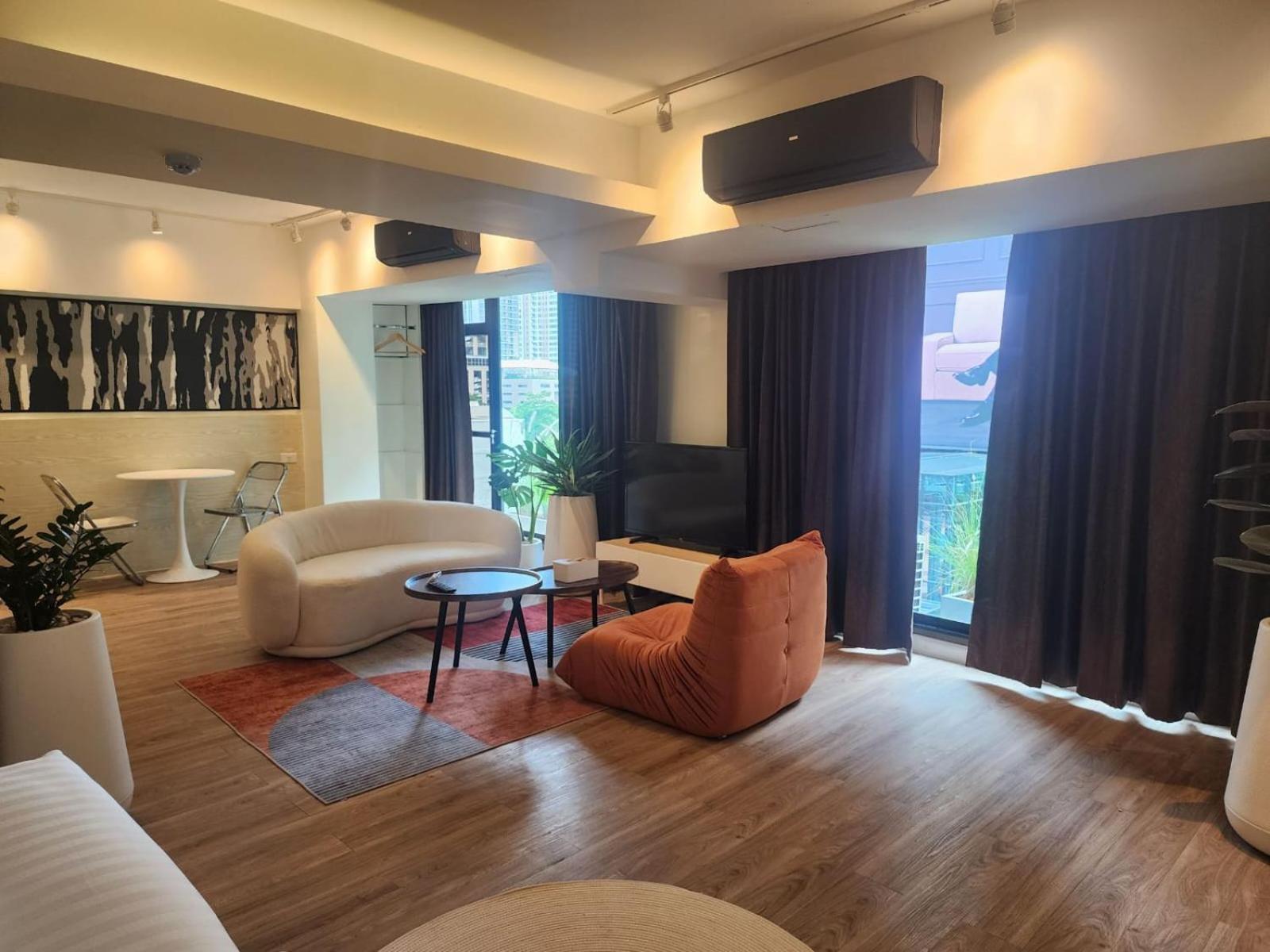 Gecko Eye Hotel Банкок Екстериор снимка