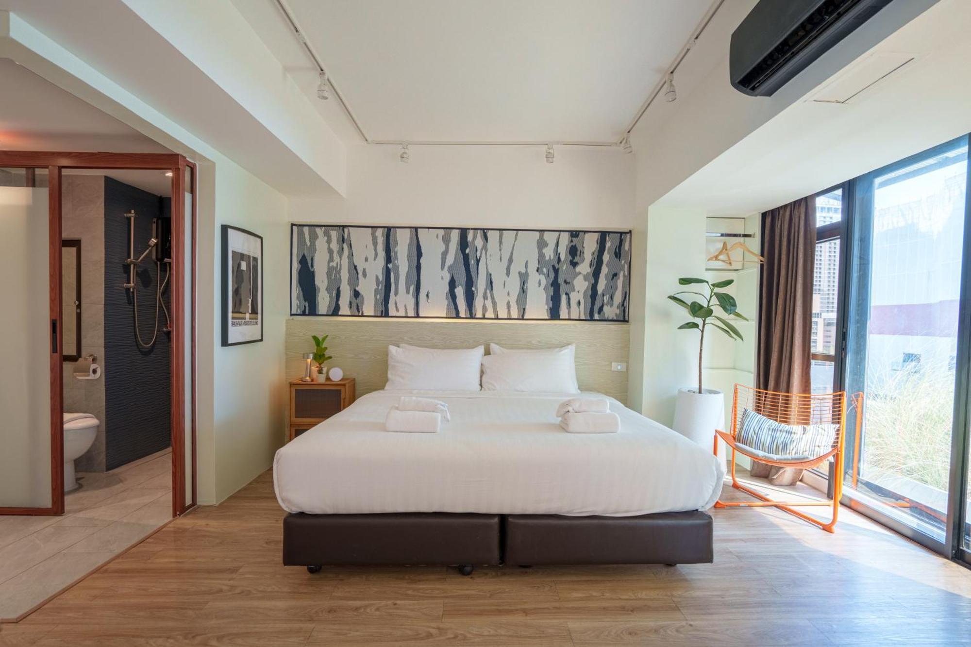 Gecko Eye Hotel Банкок Екстериор снимка